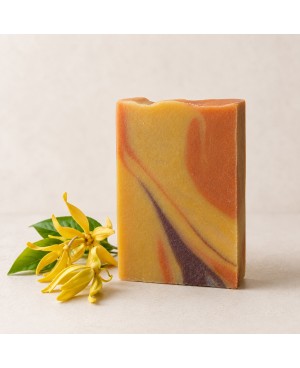 Savon à l'huile essentielle d'ylang ylang
