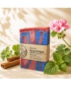Savon ayurvédique, aux huiles essentielles de patchouli, cannelle et géranium
