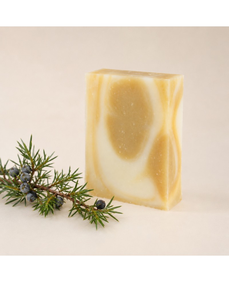 Savon à l'huile essentielle de cade