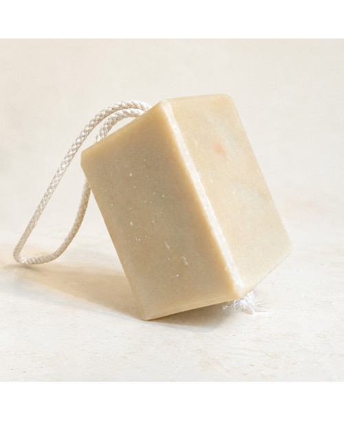 Savon au miel de la savonnerie de la Buèges