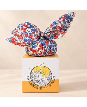 furoshiki : graines parfumées à l'ambre emballées dans du tissu Liberty